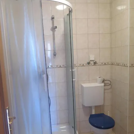 Studio In With Balcony, Air Condition, Wifi Poreč